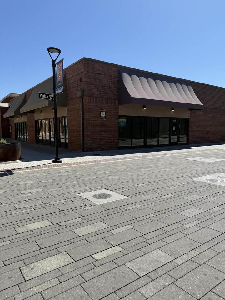 1600 Market Street - Photo 1