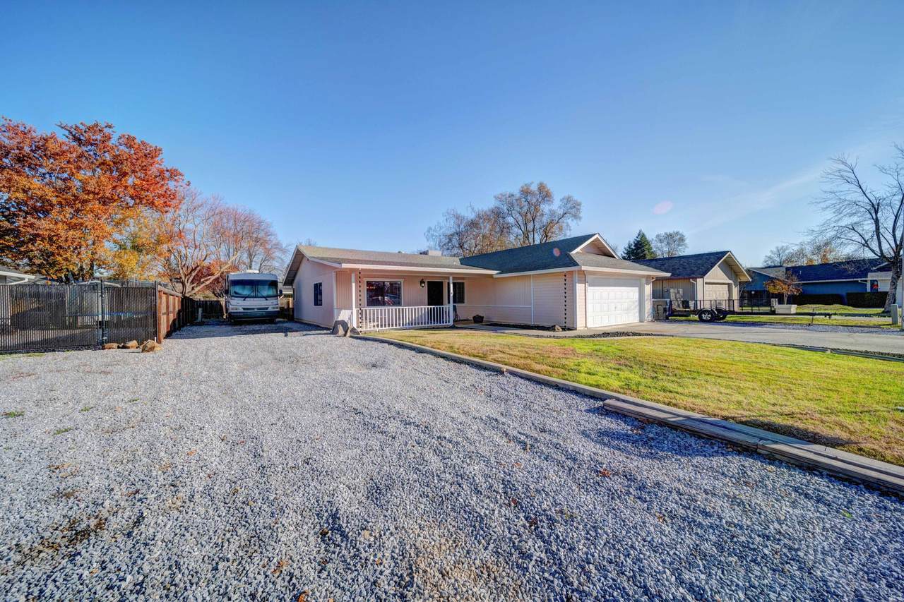 6955 Yvonne Court - Photo 1