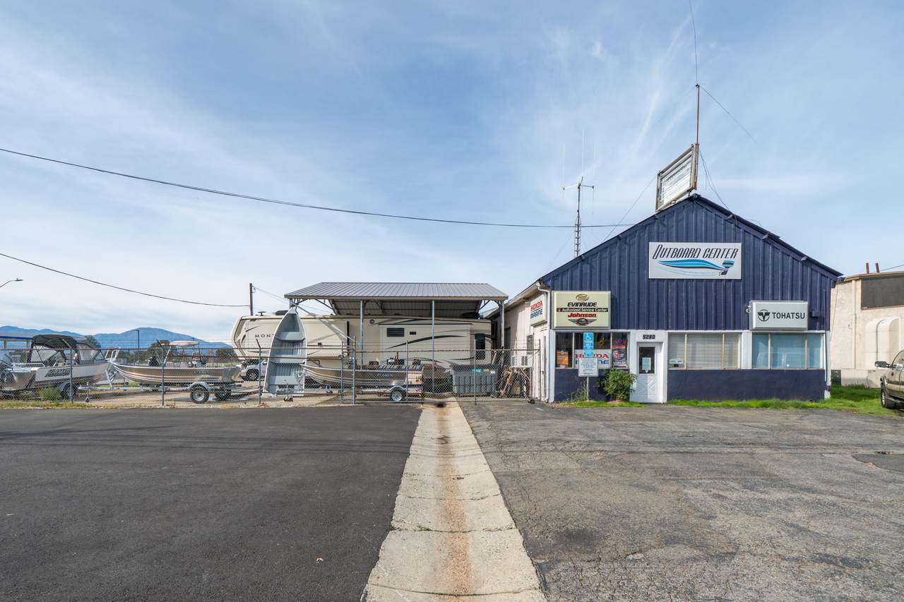 5280 Caterpillar Road - Photo 1