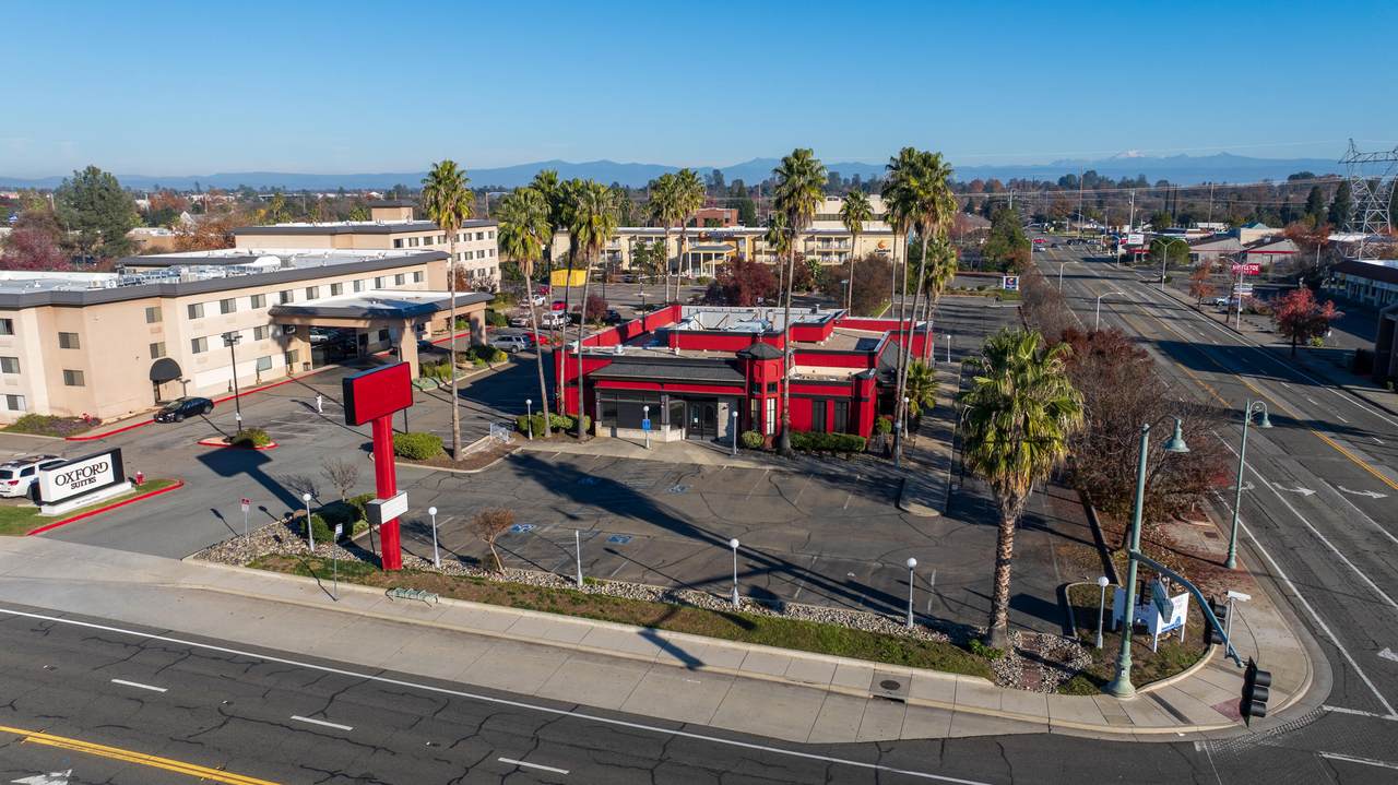 1987 Hilltop Drive - Photo 1