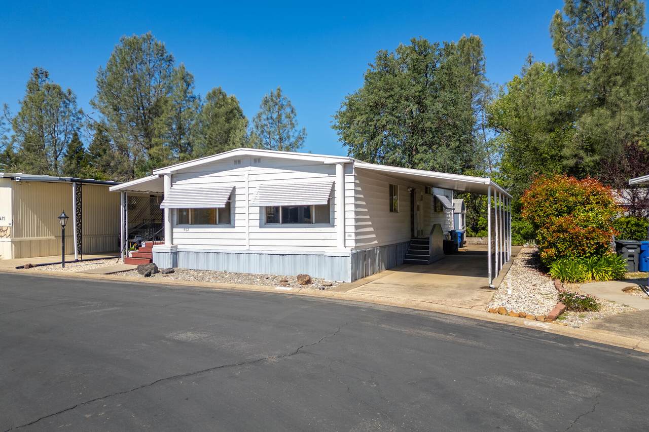 465 Silkwood Drive - Photo 1
