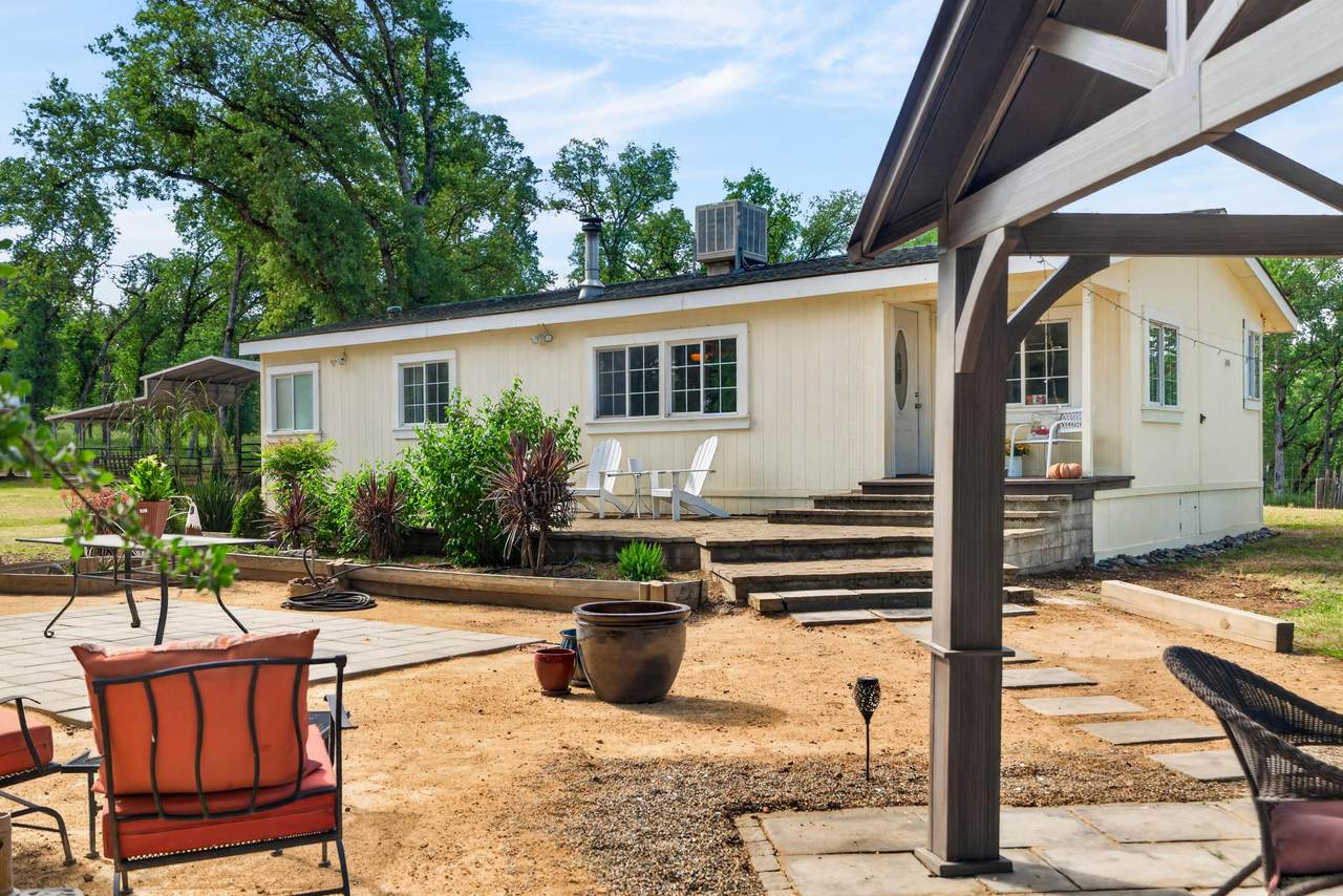 19105 Bonner Way - Photo 1