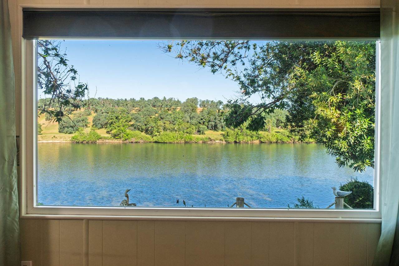 600 Rio Vista Lane - Photo 1