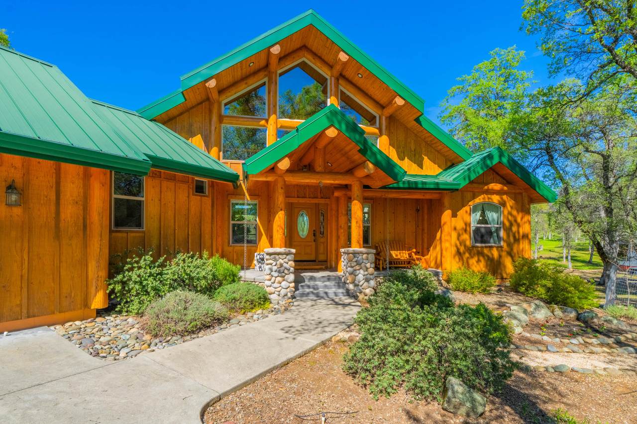 15920 El Camino Robles Road - Photo 1