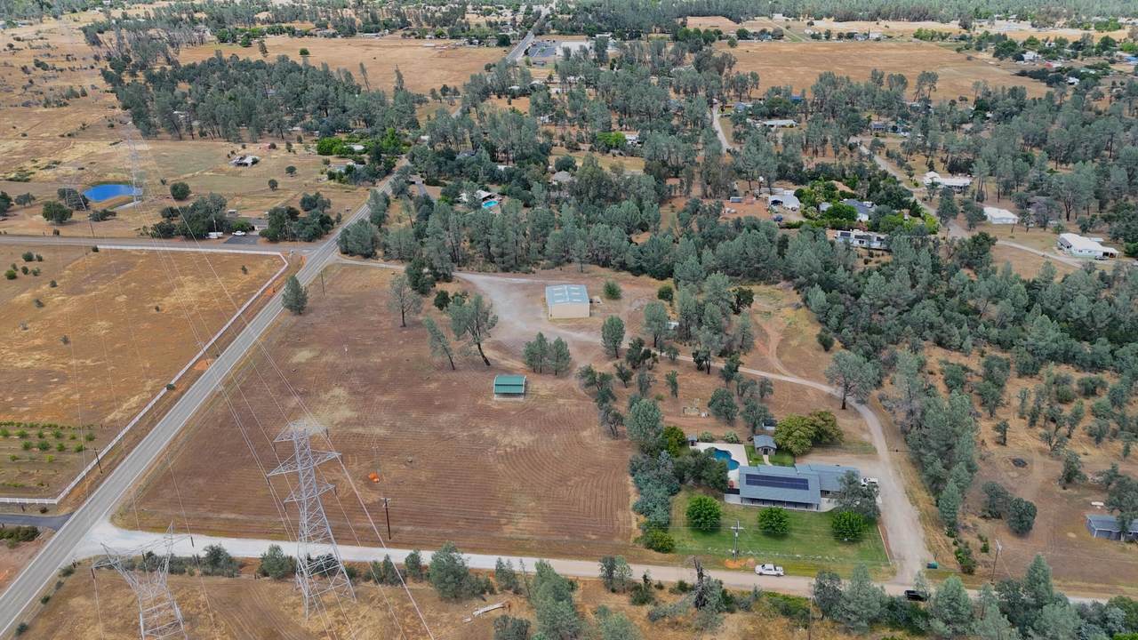17536 Oly Way - Photo 1
