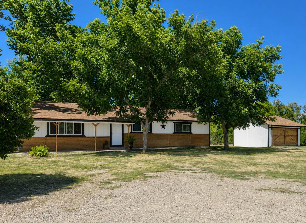 10982 Rawson Road - Photo 1
