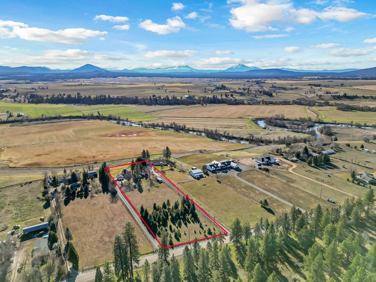 45833 Pittville Road - Photo 1