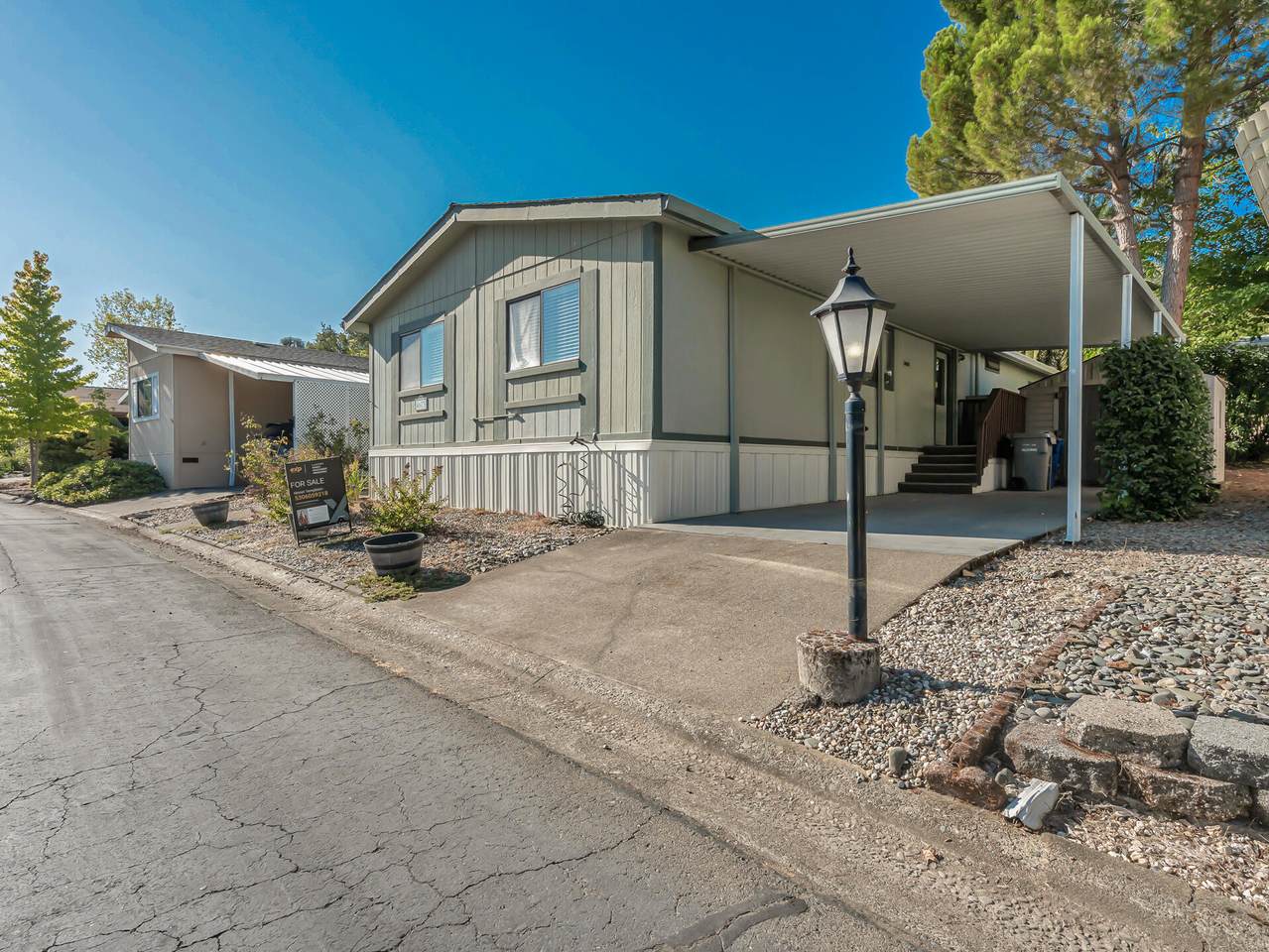 4673 Hardwood Boulevard - Photo 1