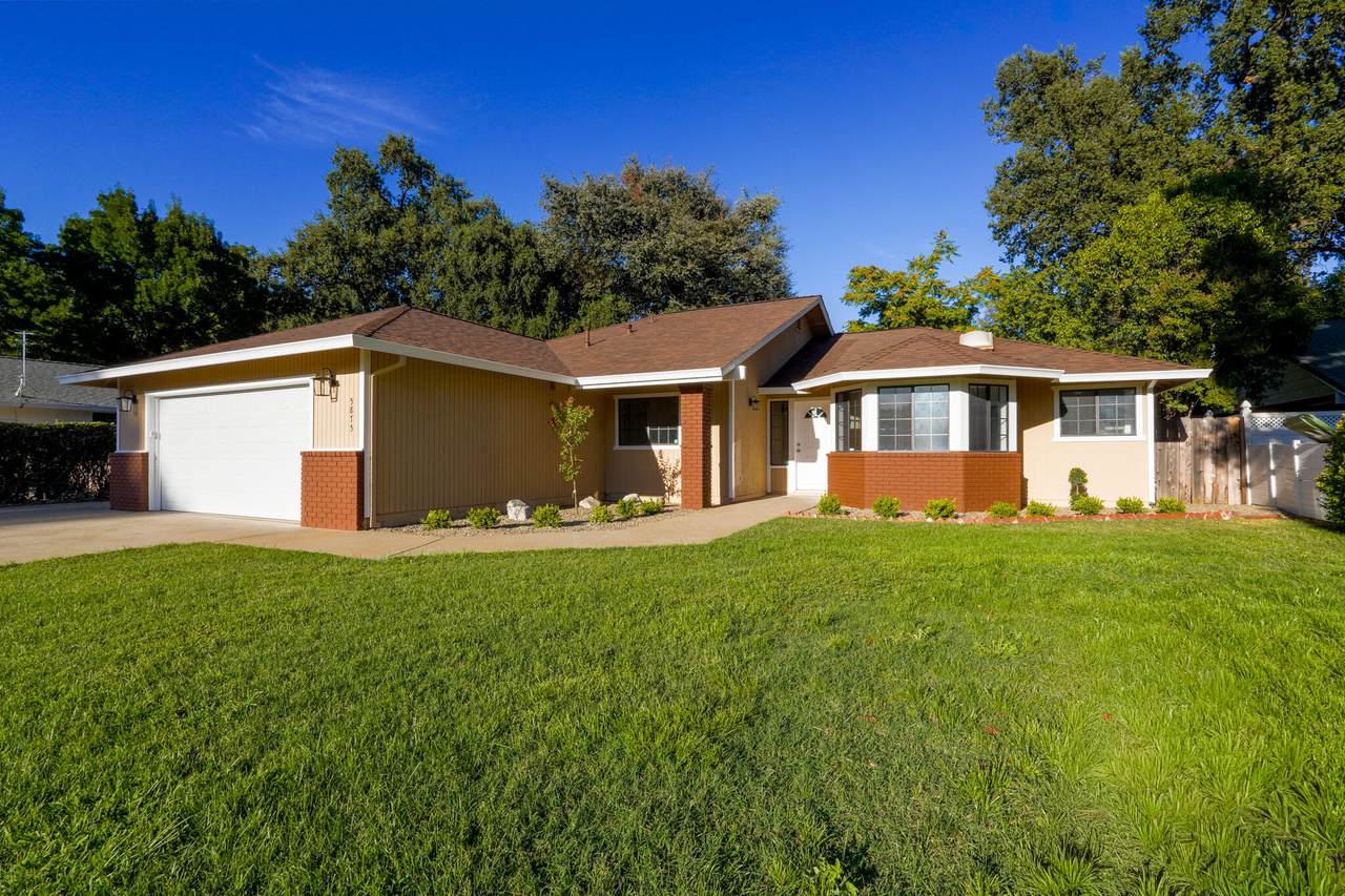 5875 Farm House Lane - Photo 1