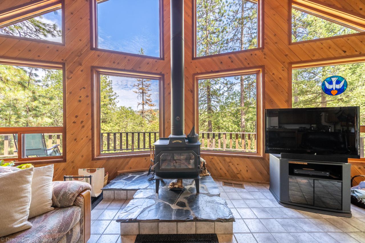 19582 Fawn Rd. - Photo 1