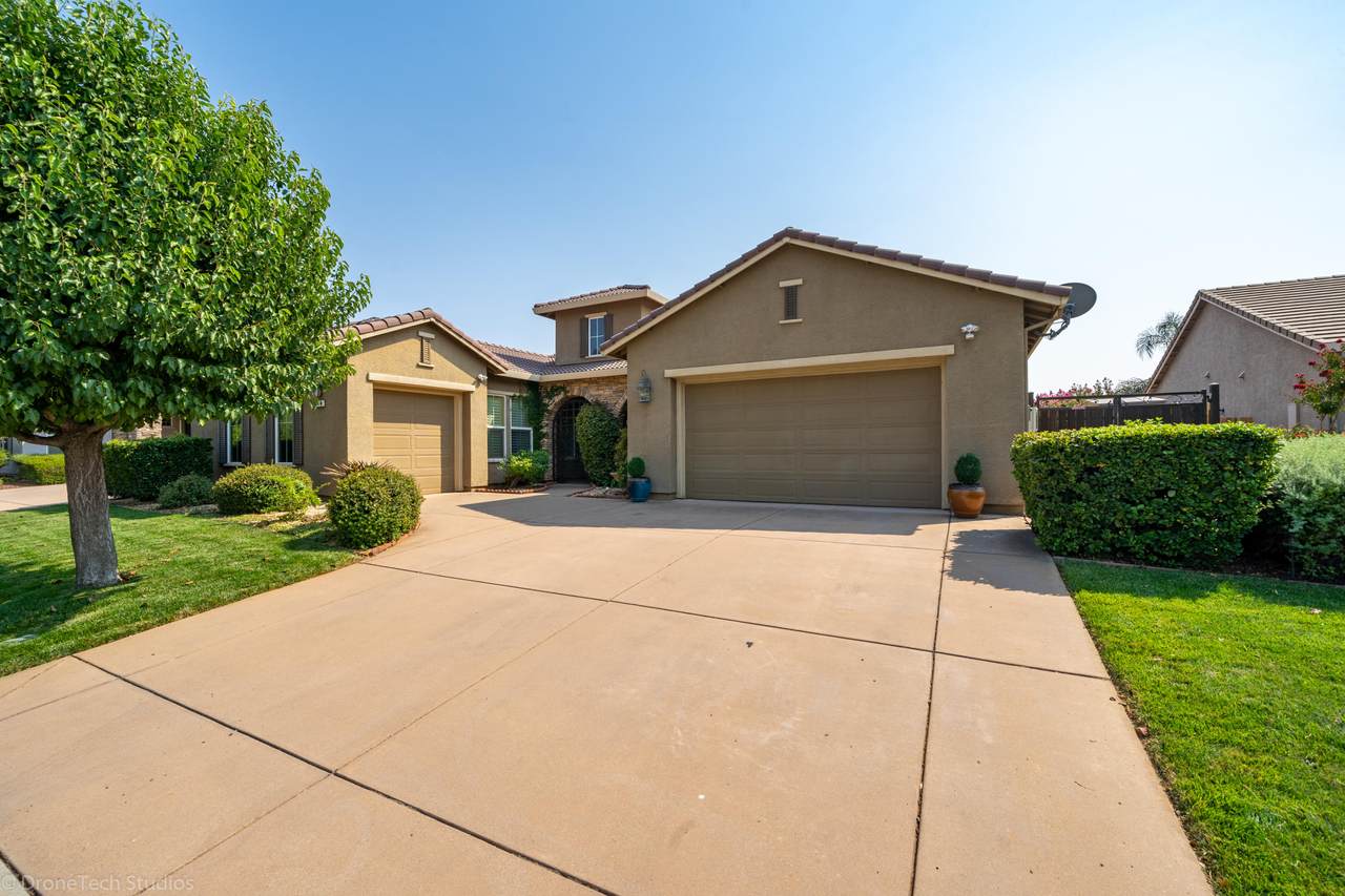 643 Woodacre Dr - Photo 1