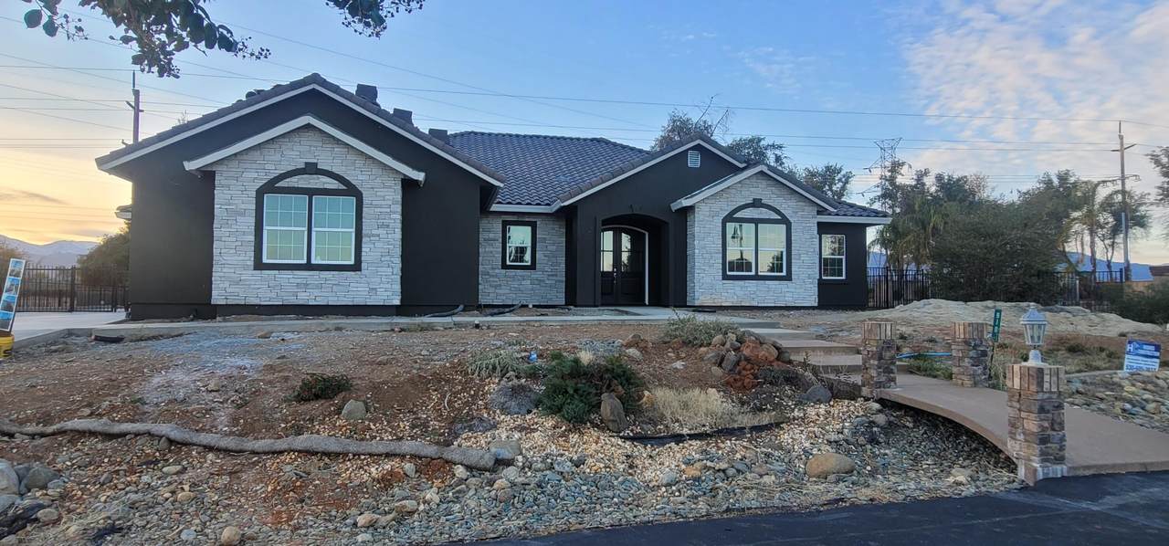 910 Santa Cruz Dr - Photo 1