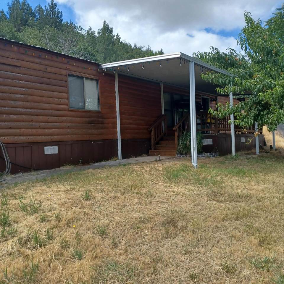 22155 Ravine Ct - Photo 1
