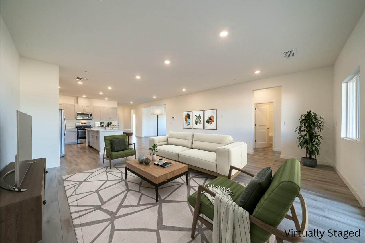 2511 Schumacher Street - Photo 1