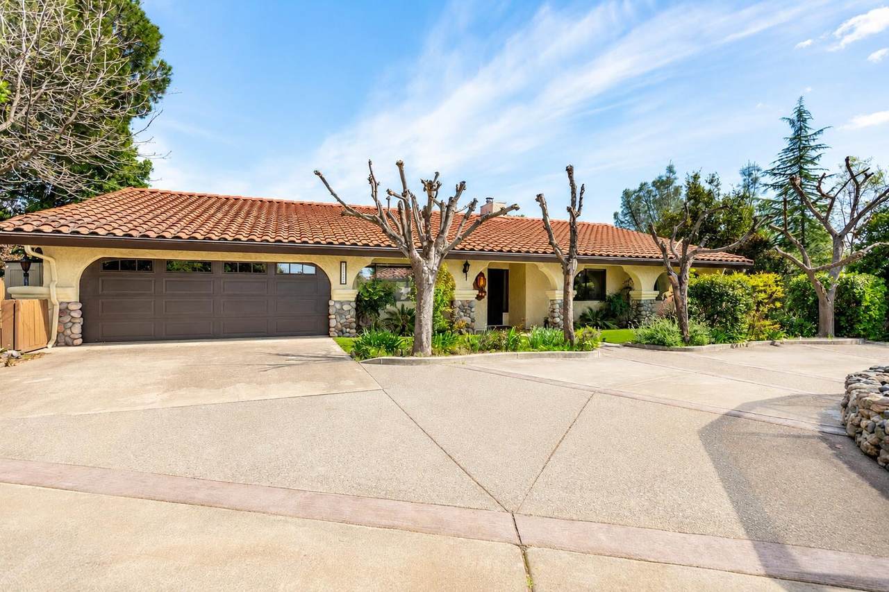 22425 Brent Road - Photo 1