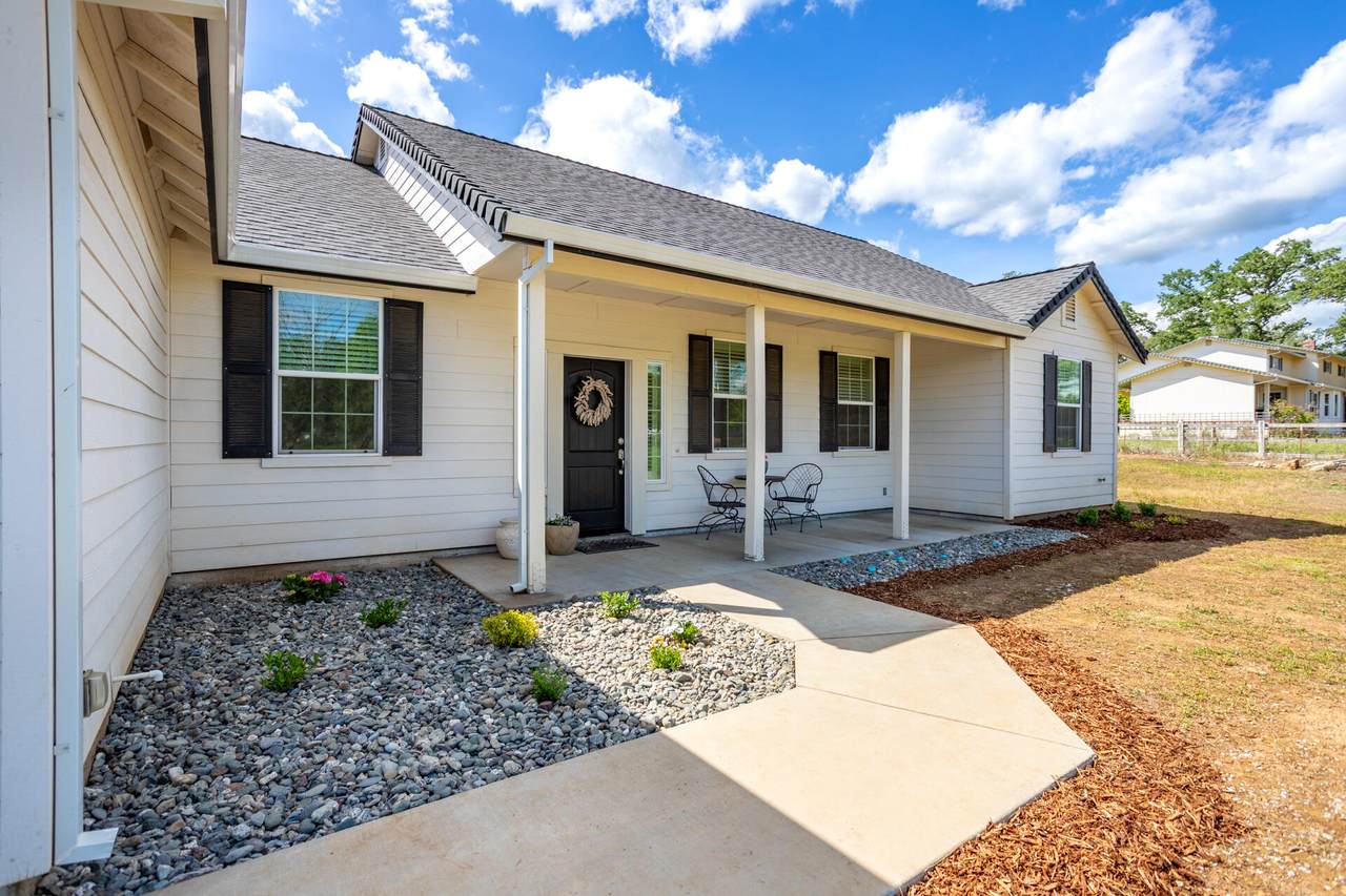 22070 Lassen View Drive - Photo 1