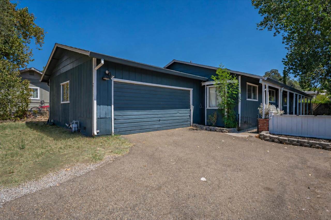 2711 Marilyn Avenue - Photo 1