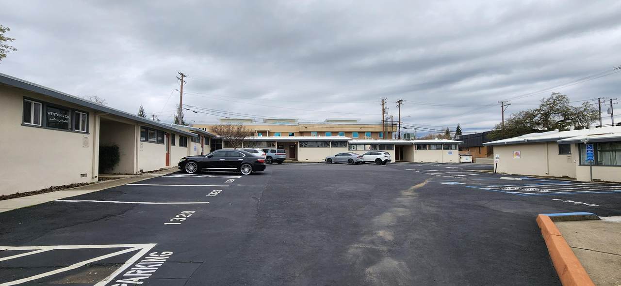 1314 Court Street - Photo 1