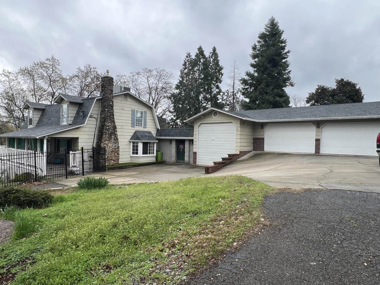 3780 Pancake Hill Drive - Photo 1