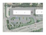 1015 Mistletoe Ln - Photo 3