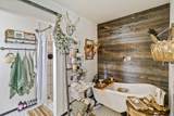 21774 Oak Meadow Road - Photo 51