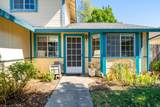 470 Viewpoint Drive - Photo 2