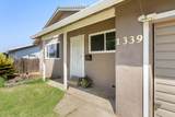 1339 Hemlock Avenue - Photo 3