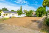 1038 Oak St - Photo 2