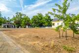 1038 Oak St - Photo 7
