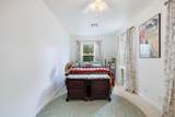1020 East Street - Photo 17