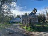 555 Bayles Ave - Photo 2