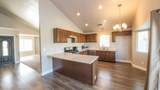 1582 Marigold Way - Photo 5
