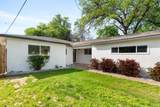 2122 Oxford Road - Photo 3