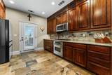 1025 Edgewater Court - Photo 11