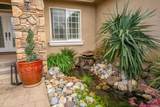1025 Edgewater Court - Photo 8