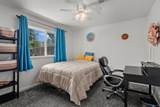 9924 Hillview Drive - Photo 15
