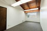 2455 Athens Avenue - Photo 19