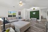 910 Montcrest Drive - Photo 3