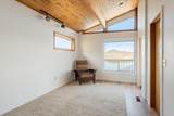 4740 Rainbow - Photo 32