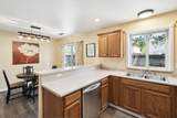 3268 Lyndsey Lane - Photo 11