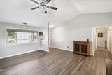 3268 Lyndsey Lane - Photo 4