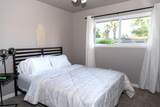 1018 Pineland Drive - Photo 15