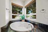 1005 Albion Avenue - Photo 22