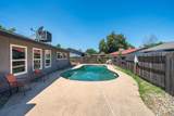 1136 Woodland Terrace - Photo 11