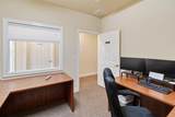 3075 Crossroads Drive - Photo 36