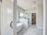 19450 Vista Del Monte Court - Photo 33