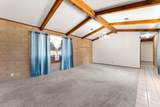22709 Rodeo Avenue - Photo 12