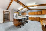 22709 Rodeo Avenue - Photo 15