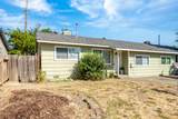 3252 Daisy Street - Photo 2