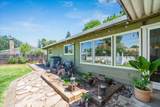 2912 Squire Avenue - Photo 24